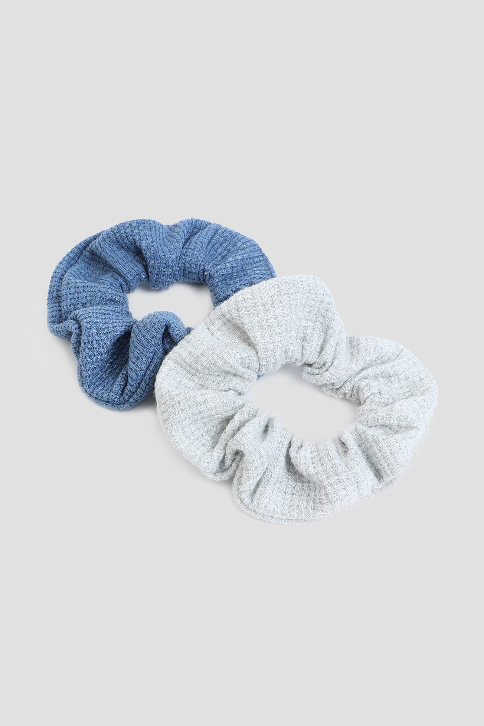 Ardene 2-Pack Waffle Knit Scrunchies in Medium Blue