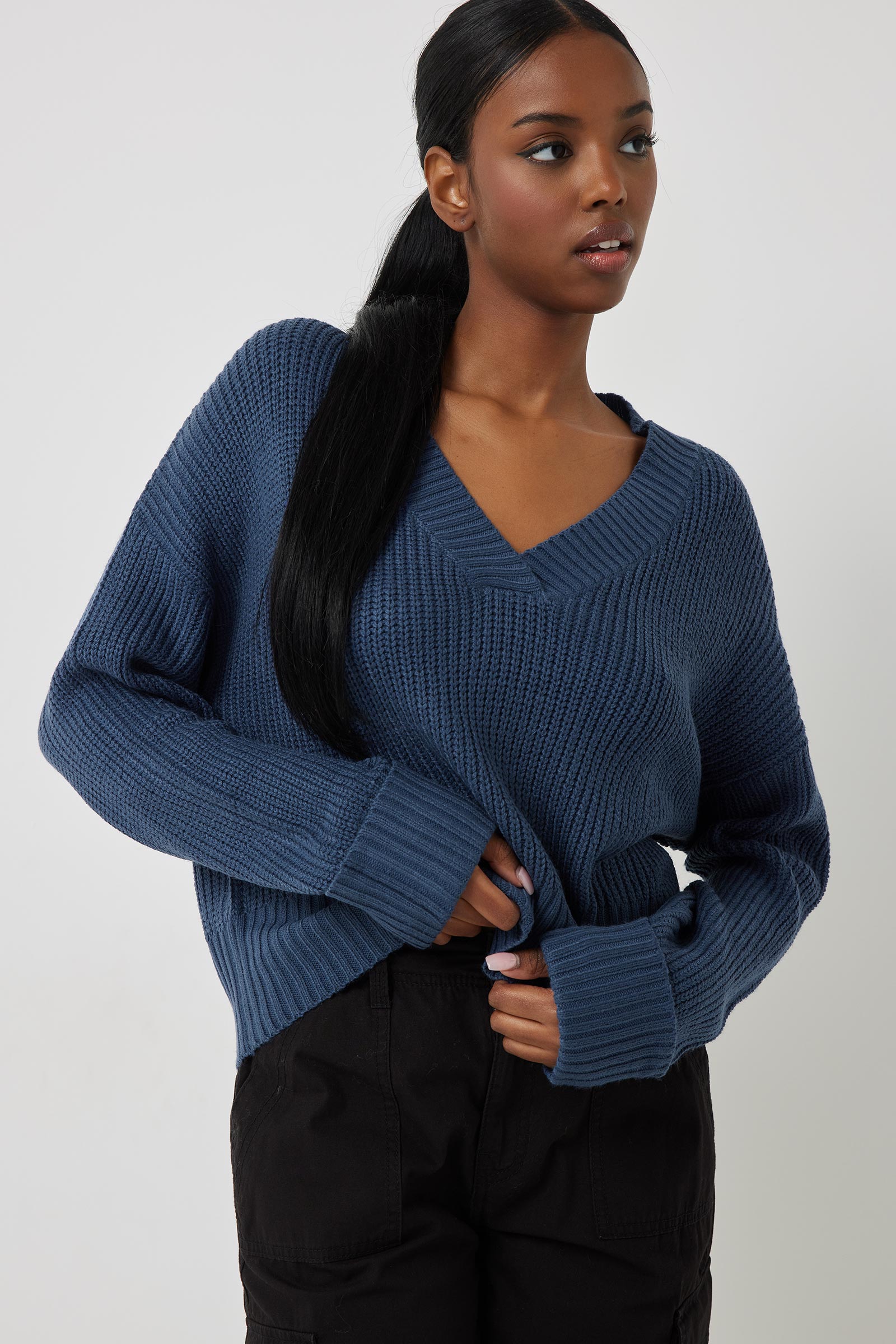 Ardene Crop V-Neck Sweater in Dark Blue | Size | Polyester