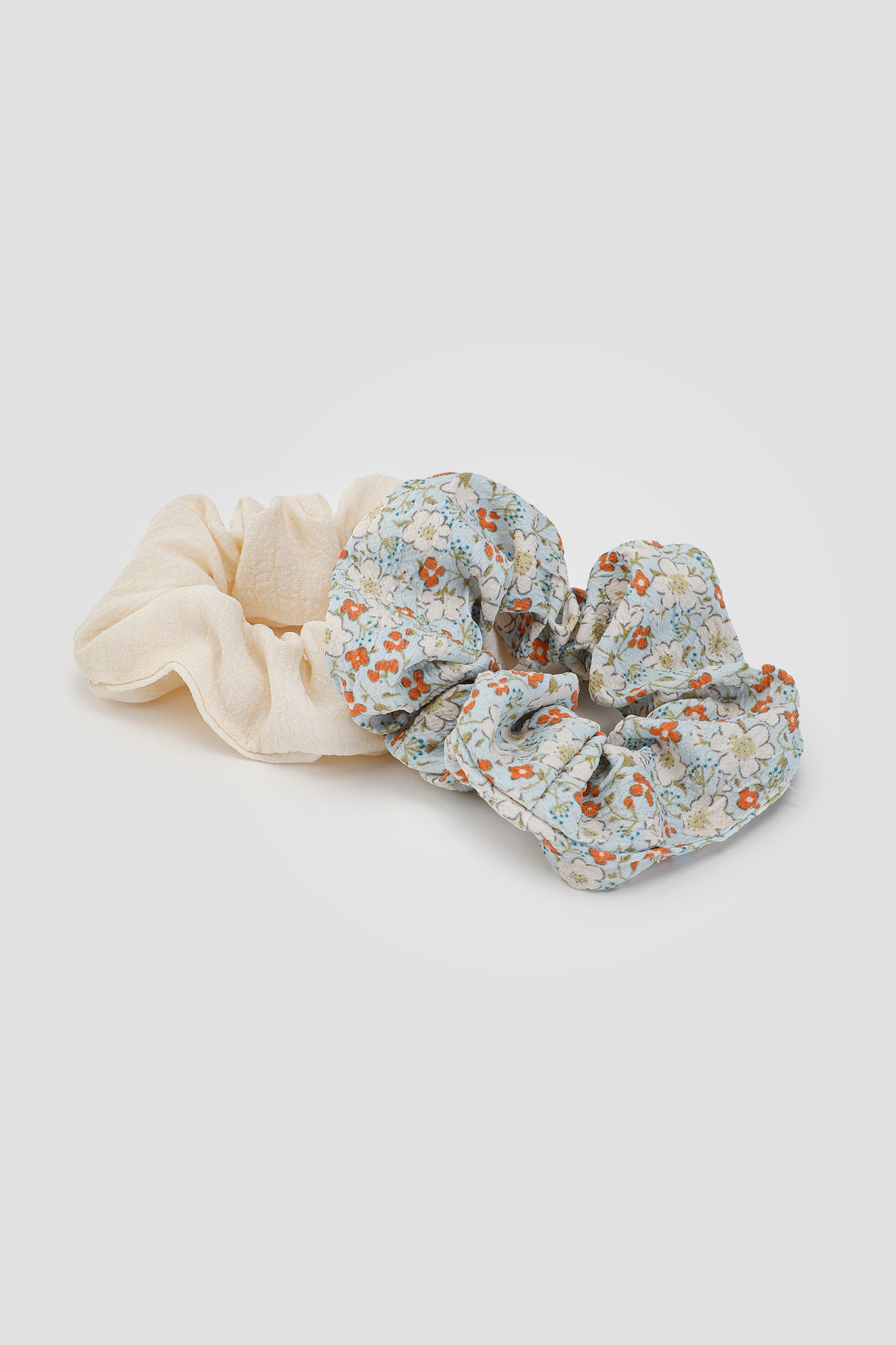 Ardene 2-Pack Floral & Solid Scrunchies | Polyester