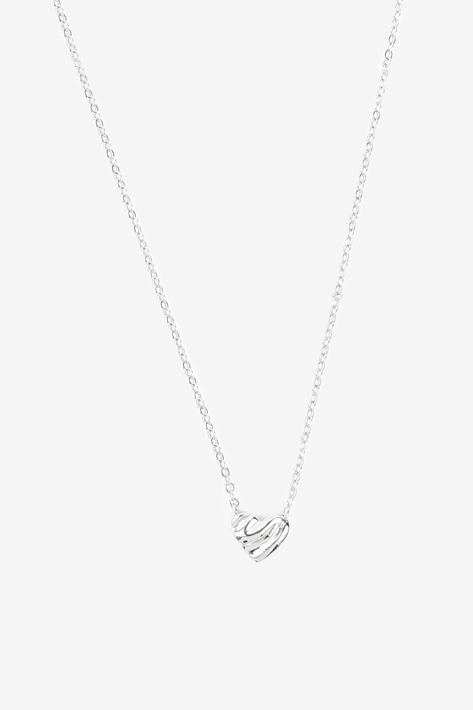 Ardene Solid Heart Necklace in Silver
